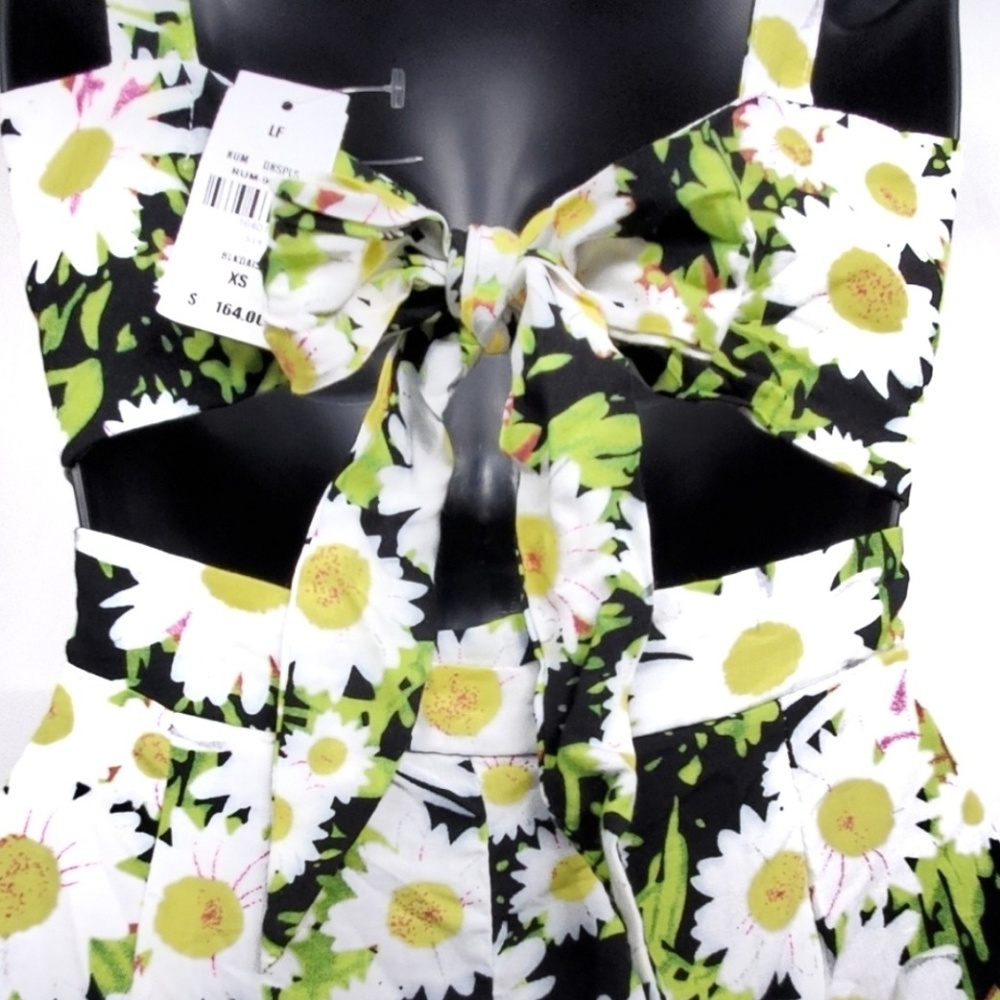 Rumor Boutique Romper - Picture 4 of 5